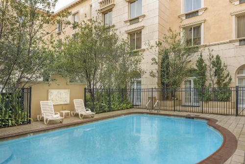 Ayres Hotel Manhattan Beach image 43