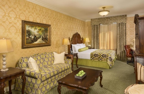 Ayres Hotel Manhattan Beach image 8